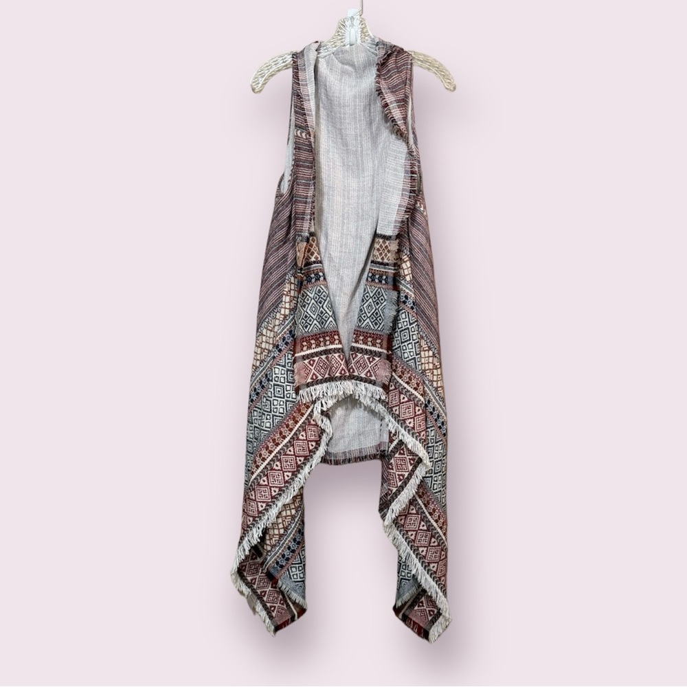 Francesca’s Mixed Media Fringe Open Front Vest One Size !